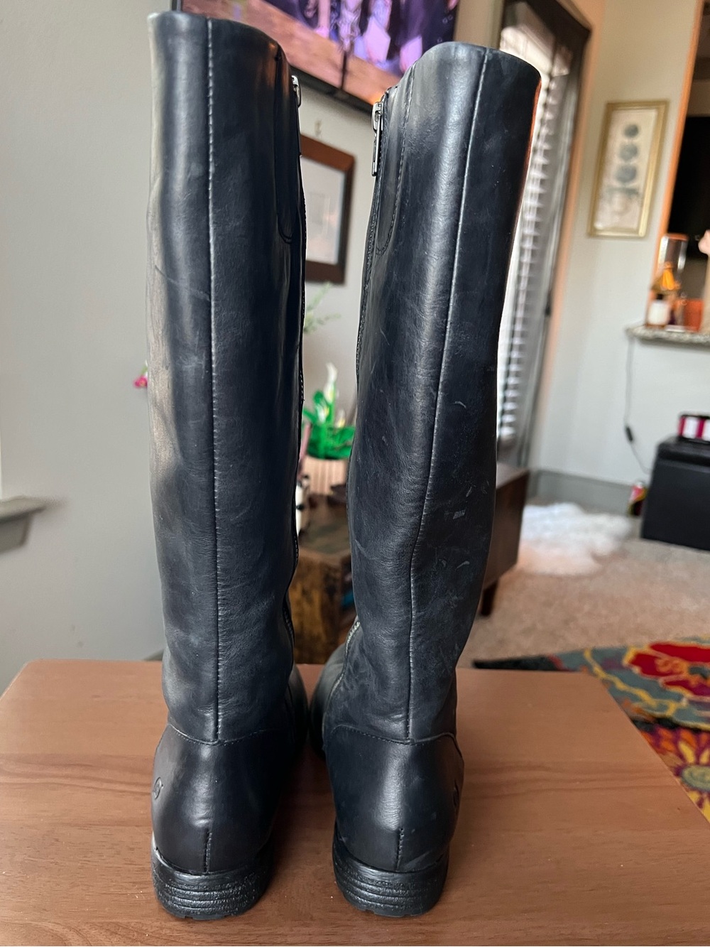 Born ‘North’ Black Leather Knee-High Riding Boots - Picture 3 of 10